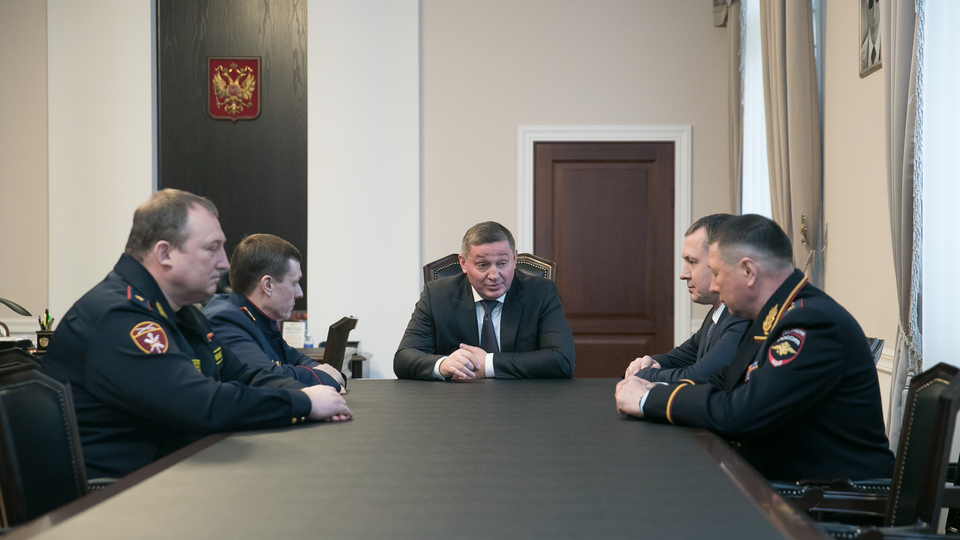 Бочаров провел совещание по безопасности в Волгоградской области на праздниках